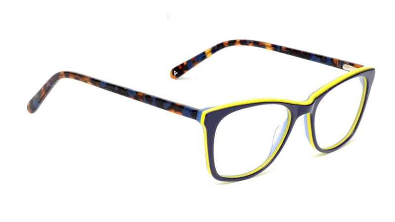 Armazon de lentes jovenes